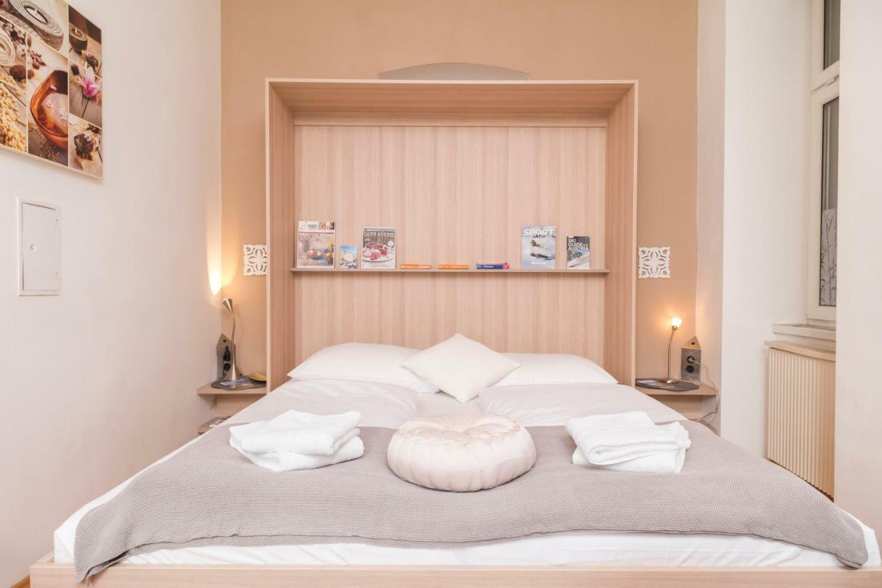 Tiny Hideaway Apartment Viena Exterior foto