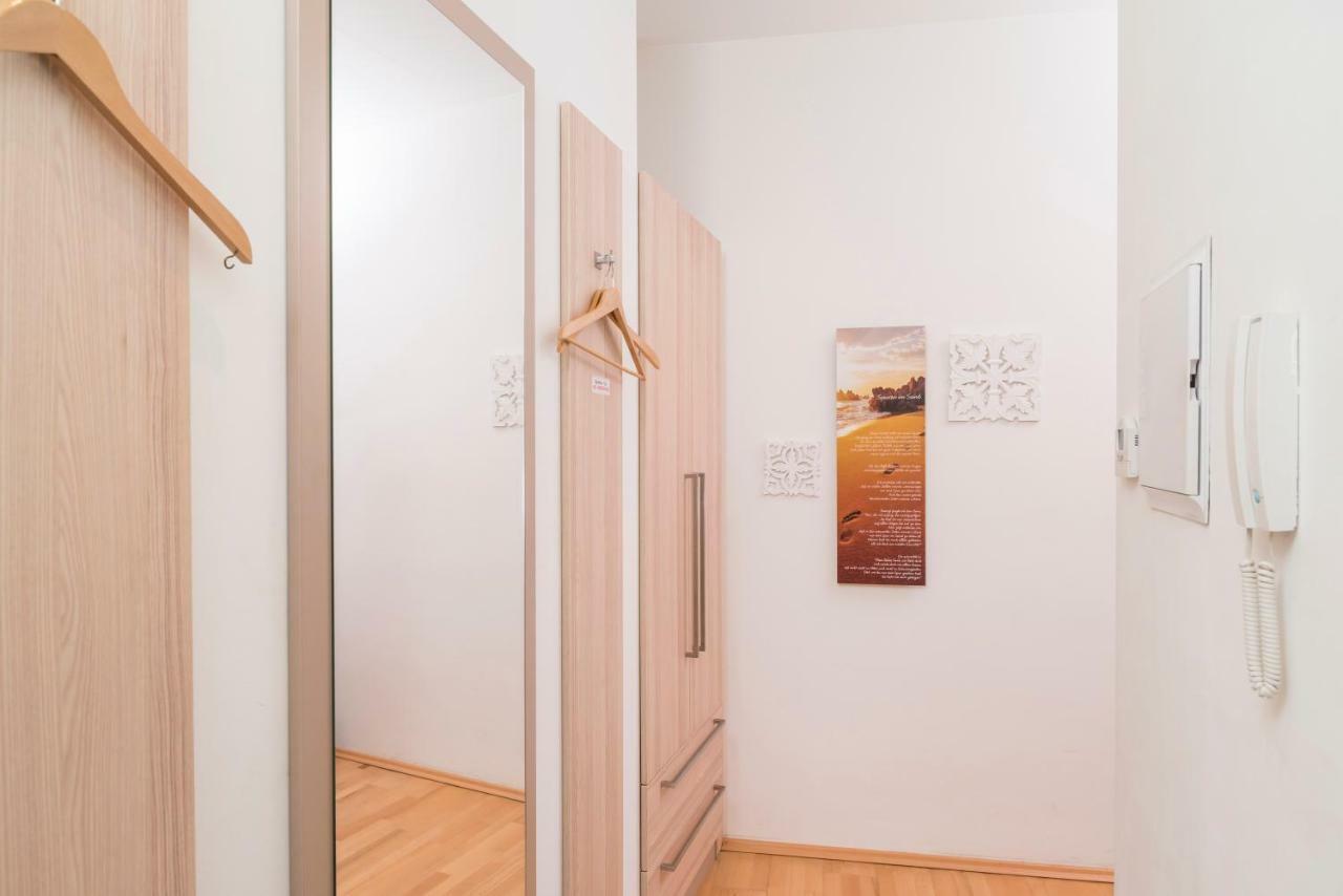 Tiny Hideaway Apartment Viena Exterior foto