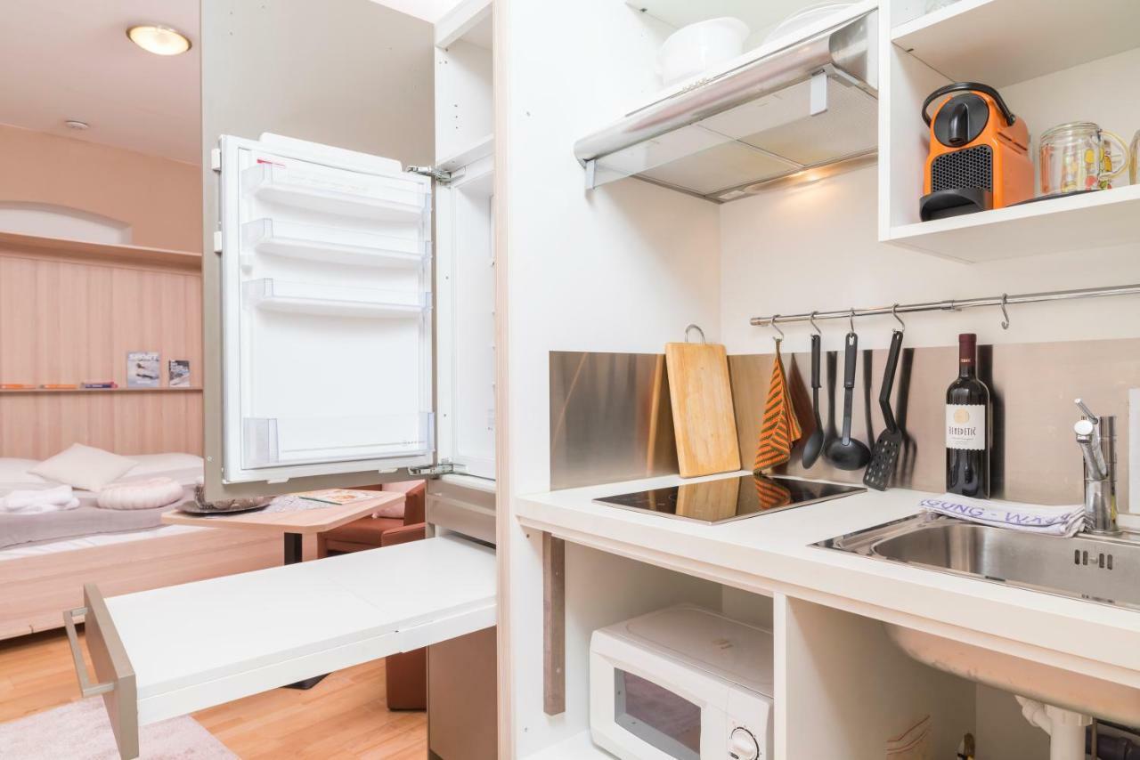 Tiny Hideaway Apartment Viena Exterior foto
