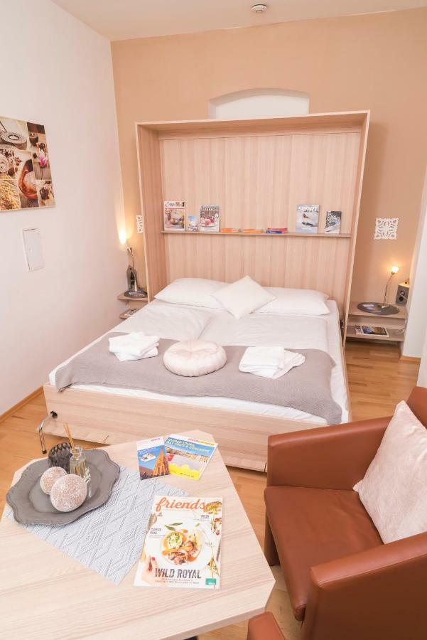 Tiny Hideaway Apartment Viena Exterior foto